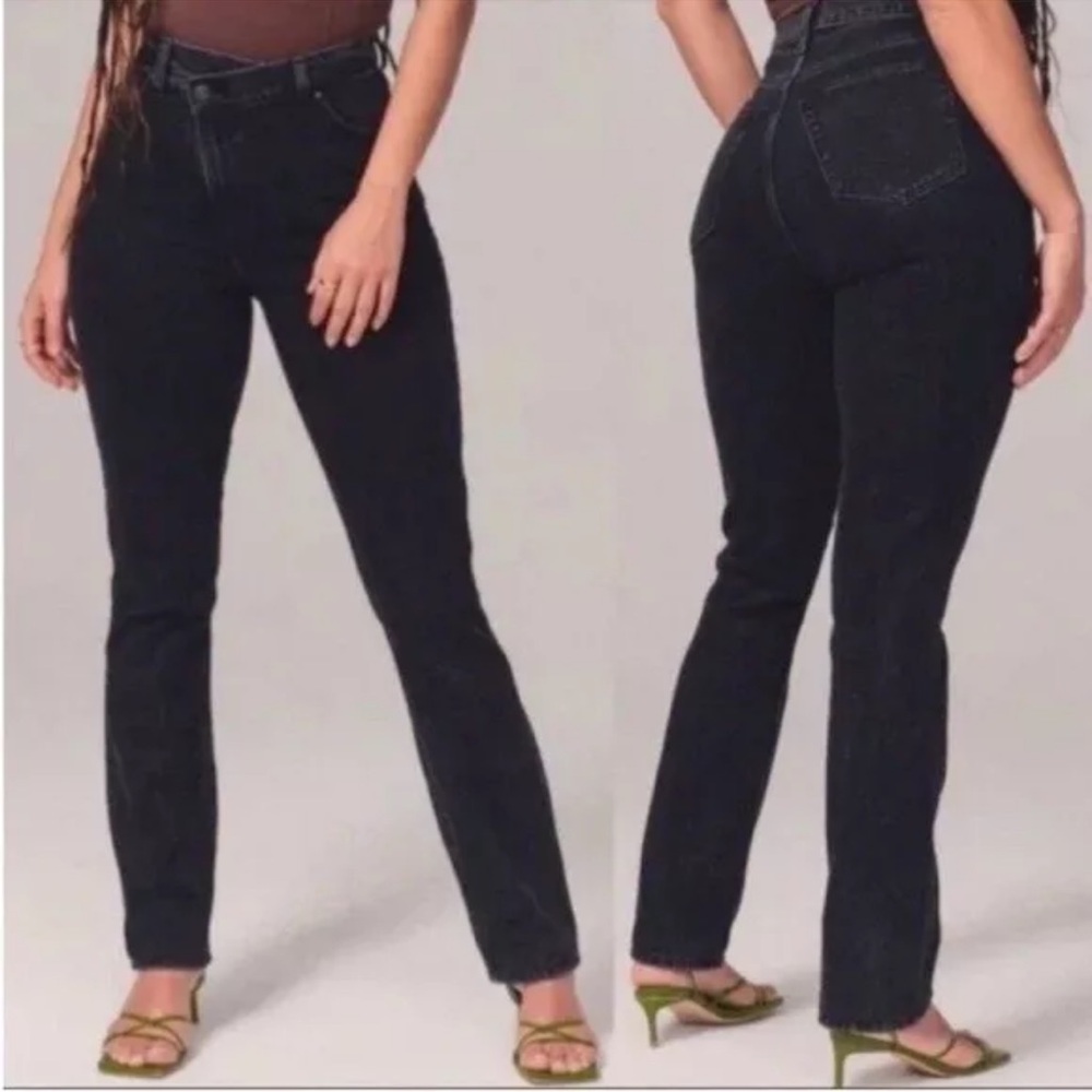 Abercrombie & Fitch The 90s Slim Straight UltraRise Black Crossover Waist 35/20R